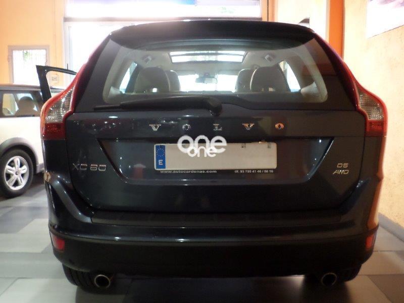 VOLVO XC60 2010