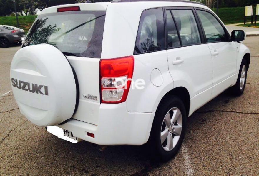 SUZUKI Grand Vitara 2011