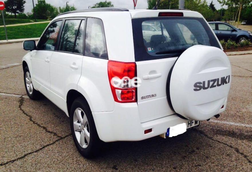 SUZUKI Grand Vitara 2011