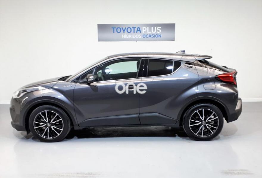 TOYOTA C-HR 2017