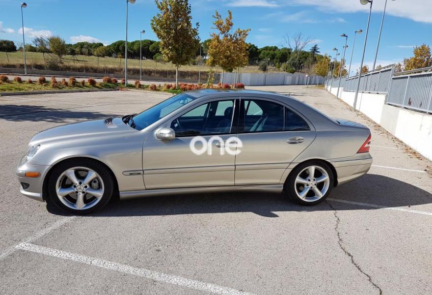 MERCEDES Clase C 2006